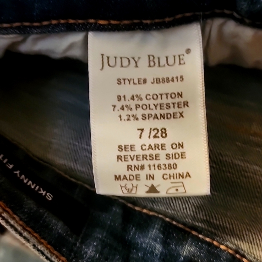Judy Blue Jeans size 7 High Waisted Skinny